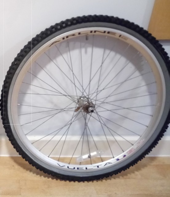 26 x 2.10 bike tire inner tube